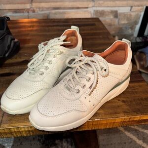 PIKOLINOS Cream Athletic Shoes